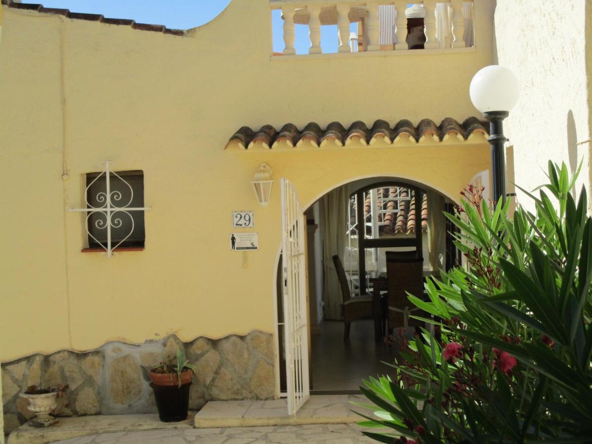 Strandnahe Wohnung Mit Meerblick Moraira Kültér fotó