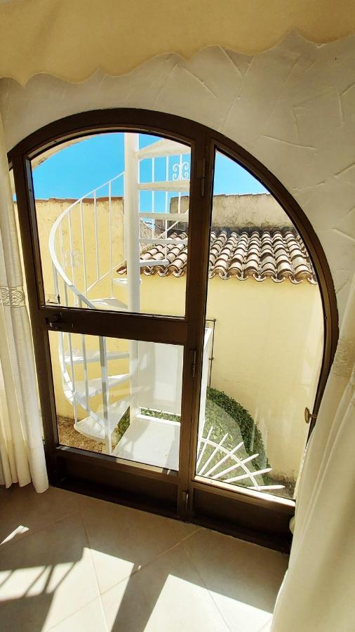 Strandnahe Wohnung Mit Meerblick Moraira Kültér fotó